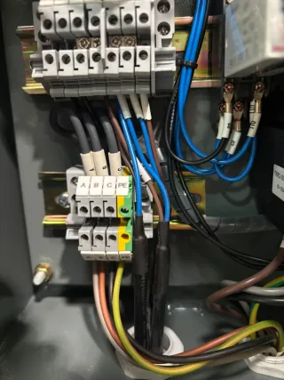 Elevador de coches Teknovam