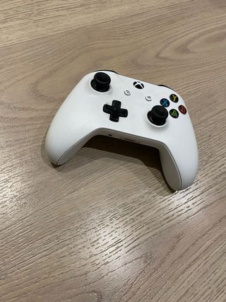 Xbox One S Blanca