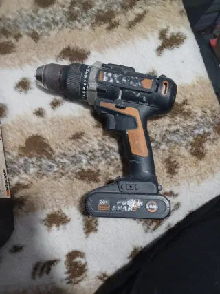 Taladro Worx 13mm/20V