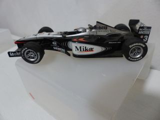 MCLAREN F1 ” MIKA” SCALEXTRIC
