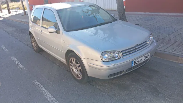 Volkswagen Golf 2001