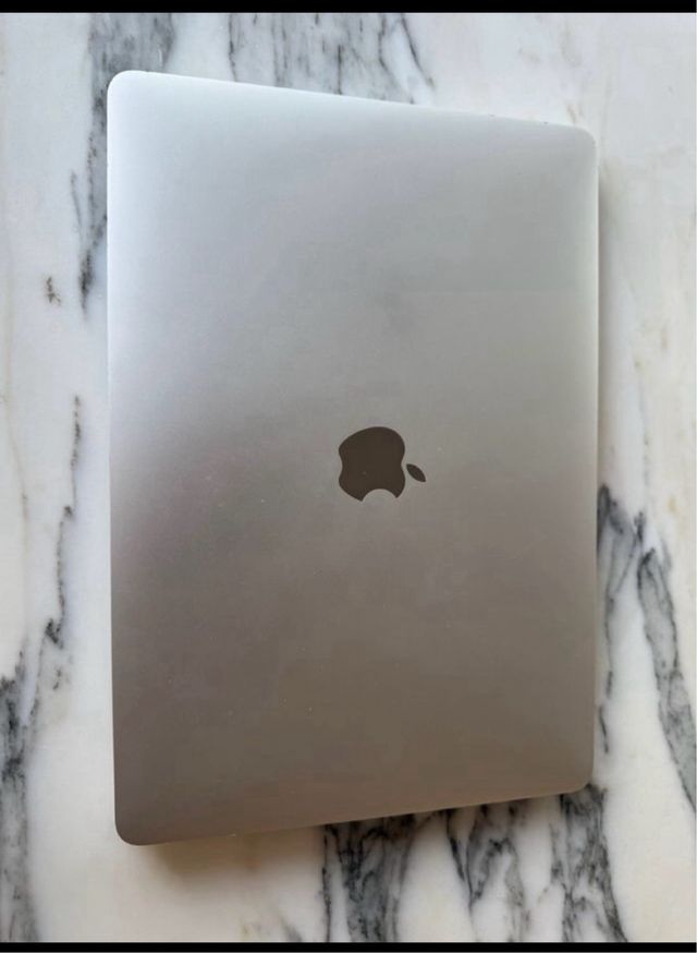 MacBook Air 2020 Plata