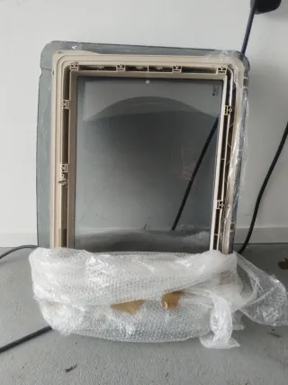 Heki Midi 700x500 Completa + Tapa  autocaravana