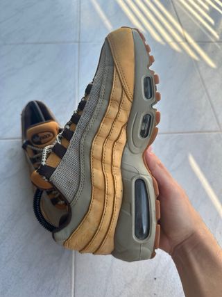 Zapatillas Nike Air Max 95 - 38.5