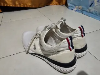 Zapatillas US POLO Blancas Talla 42 + otro zapato
