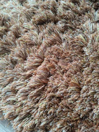 2 Alfombras de cama marrones