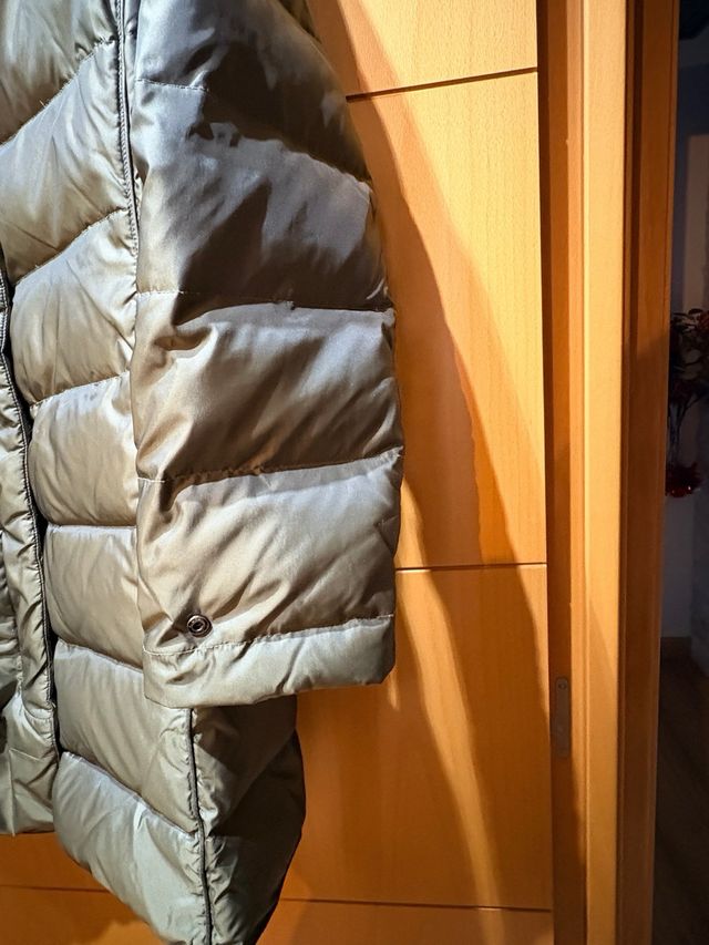 Abrigo acolchado mujer con pelo