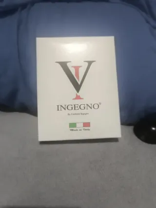 Cartera de piel italiana buenísima y sencilla.con