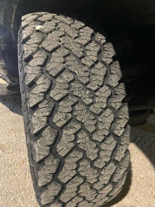 Neumáticos 255/70 R15 108S