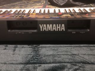 Teclado Yamaha PSR-195