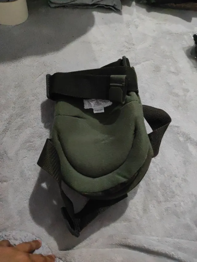 Rodilleras tácticas militares boscosas