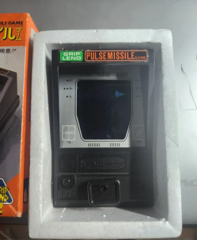 Consola Epoch Pulse Missile Game