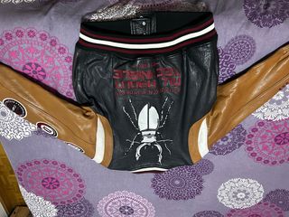 Cazadora Beisbolera Piel Negra y Marrón