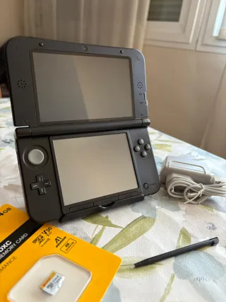 Nintendo 3DS XL 64GB con giochi