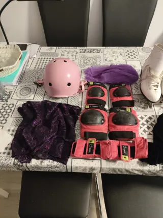 Patines hielo y protecciones niña