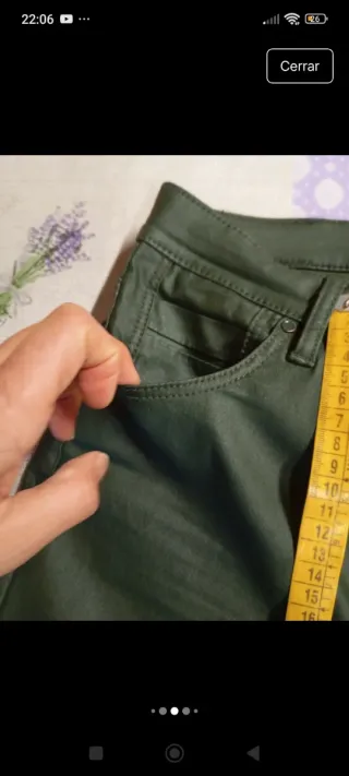 Pantalón pitillo verde