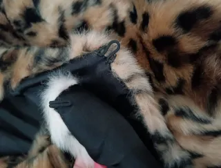 Pelliccia sintetica maculata