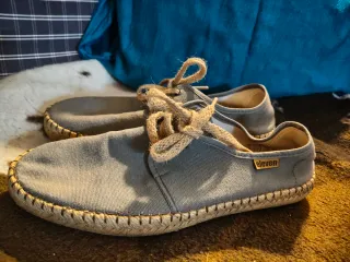 Zapatillas Eleven grises