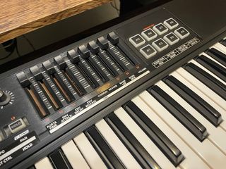 Roland A-800 PRO Controlador MIDI Teclado Maestro