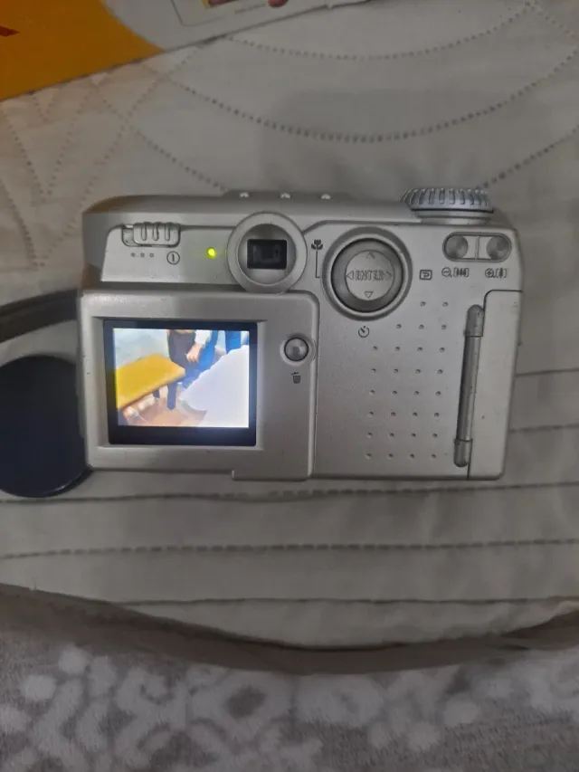 Fotocamere digitali, le solite