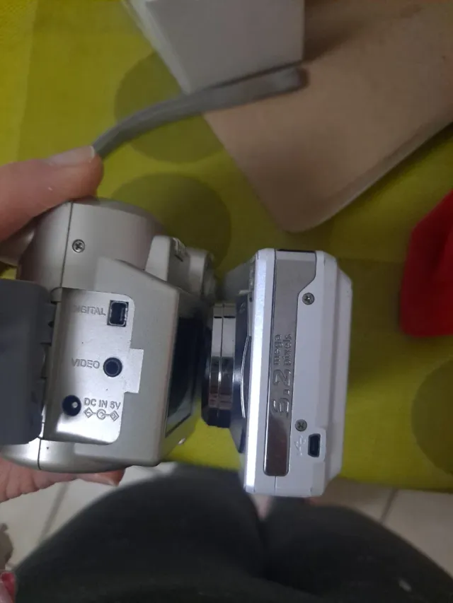 Fotocamere digitali, le solite