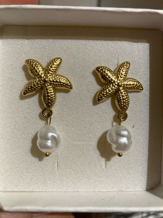 Pendientes Estrella de Mar Baño Oro 18k Perla