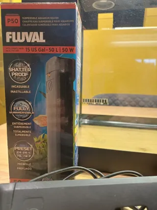 Acuario 40L + Calentador Fluval 50W