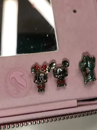 Lote 3 charm Están impecables