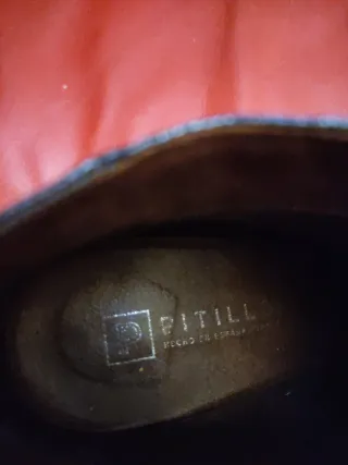 Botines Pitillos Piel Negros y Dorados