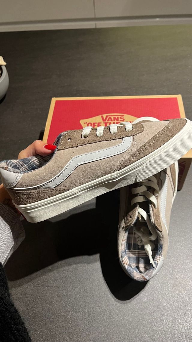 Zapatillas Vans Beige y Marrón