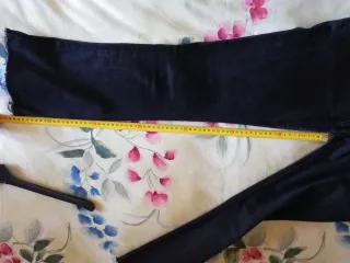 Pantalón vaquero negro flare