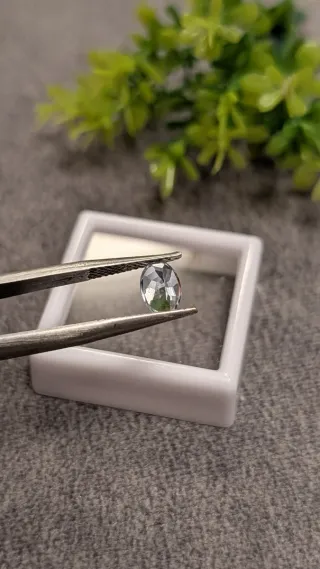 Aguamarina natural ovalada