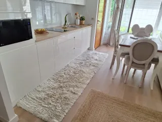 2 Tappeti pelo lungo beige/bianco