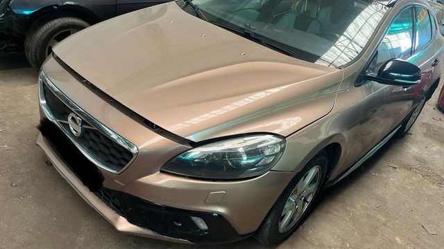 Despiece Volvo V40 2013