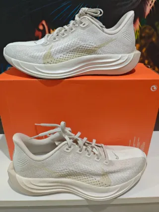Nike Pegasus Plus Mujer Talla 40.5