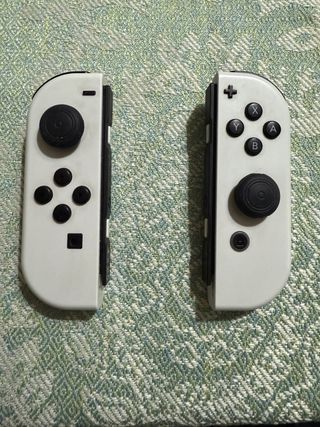 Nintendo Switch OLED Blanca + Accesorios