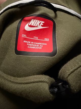 Conjunto Nike Tech Fleece Verde Talla XXL
