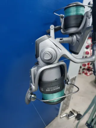 Cañas de pesca y accesorios