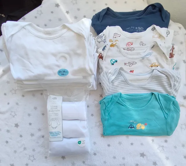 Lote 15 bodies manga larga bebé 24-36m