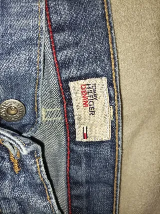 Pantalón Tommy Hilfiger Talla 34L Azul.