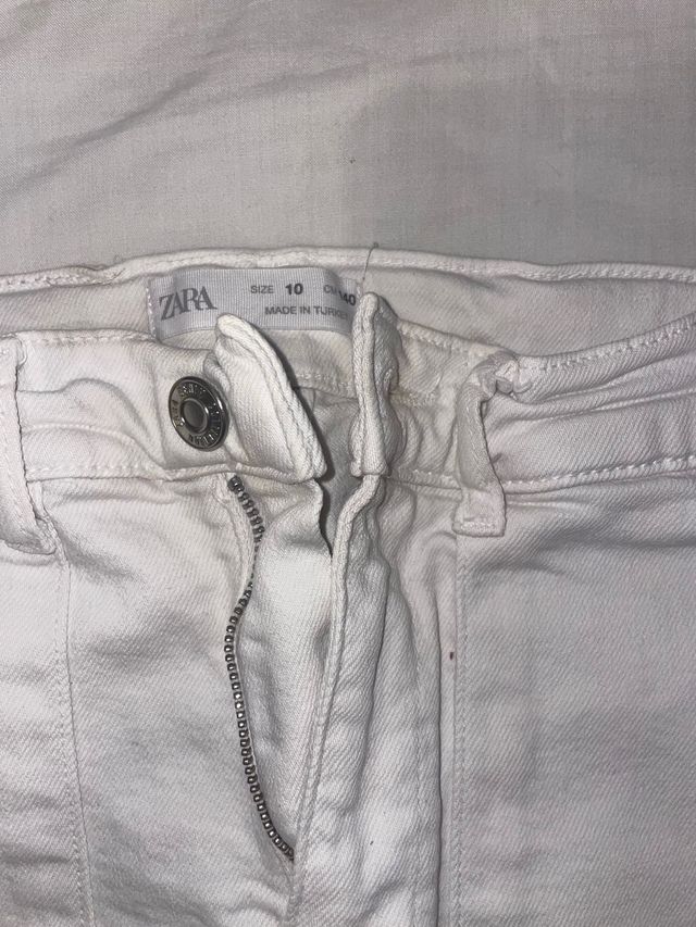 Pantalón cargo Zara blanco
