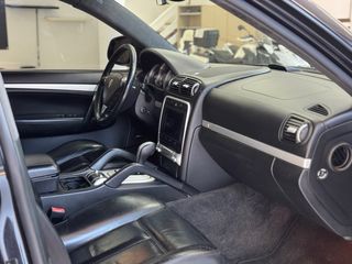 Porsche Cayenne (MAGNUM) 2005