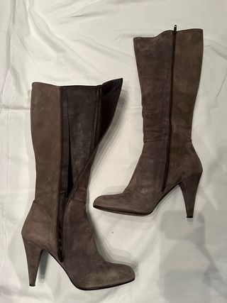 Stivali scamosciati tacco 10 tg 40