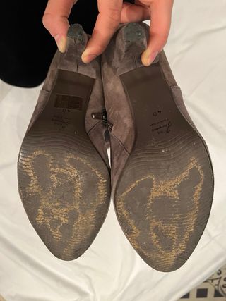 Stivali scamosciati tacco 10 tg 40