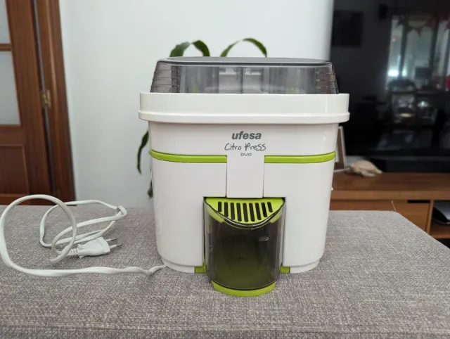 Exprimidor Ufesa Citro Press Duo