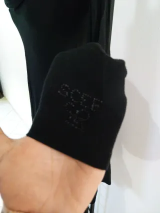 Vestito Twin-Set nero con sciarpa