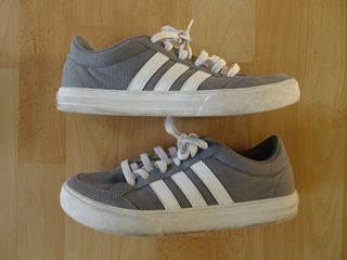 Zapatillas Adidas Grand Court 42 Gris/Blanco