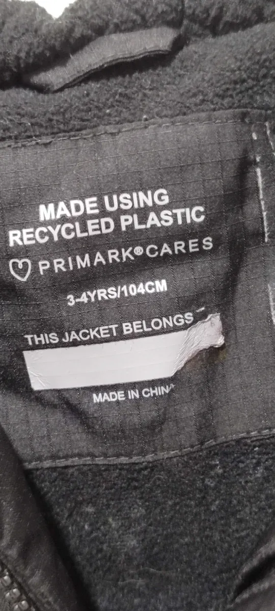 Chaqueta niño negra 3-4 años