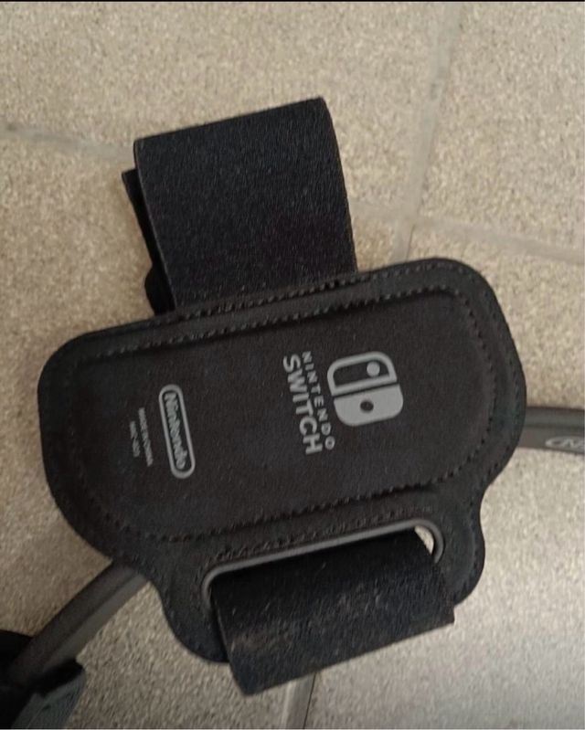 Nintendo Switch Edizione Pikachu  Eevee  Giochi  R