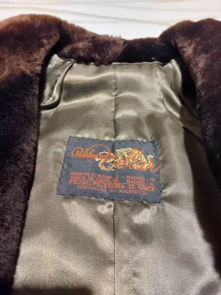 Abrigo de pelo marrón Pellegrino